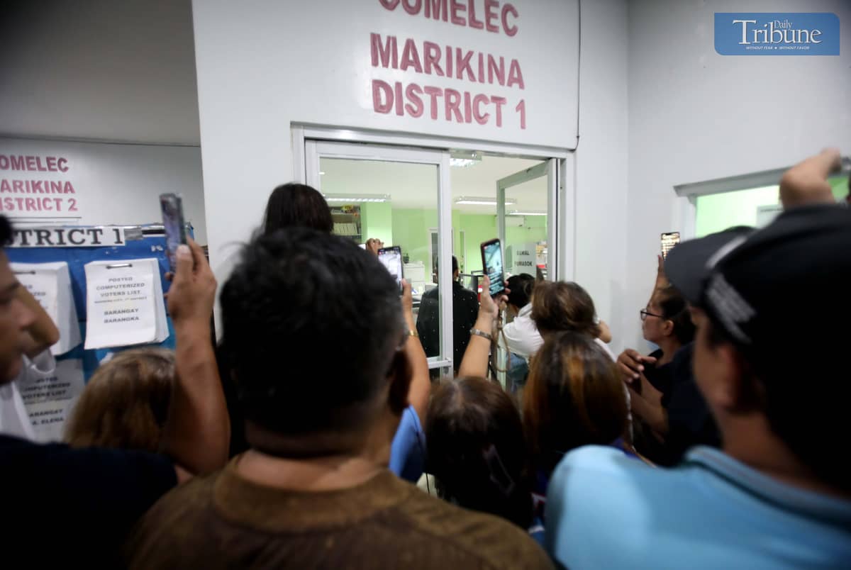 Hundreds of supporters of newly elected Marikina 1st District Representative Marcy Teodoro gathered outside the Marikina Comelec office on Tuesday, awaiting his official proclamation following the final and executory order from the Comelec en banc