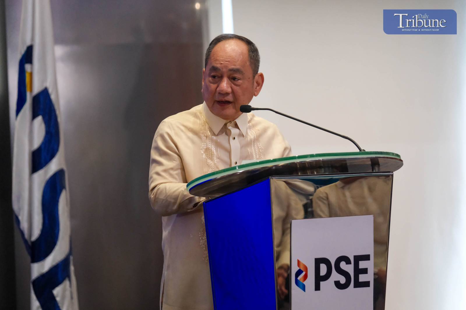 PRESIDENT Ferdinand R. Marcos Jr. leads the bell-ringing ceremony at the Philippine Stock Exchange in Taguig City on July 1, 2025, marking the implementation of the Capital Markets Efficiency Promotion Act (CMEPA). This landmark law slashes the stock transaction tax from 0.6% to 0.1%, significantly boosting the competitiveness of the Philippine market within the ASEAN region. The President was joined by key figures including Sen. Sherwin Gatchalian, OSAPIEA Sec. Frederick D. Go, Finance Sec. Ralph Recto, PSE Chairman Jose T. Pardo,  PSE President and CEO Ramon S. Monzon, Ma. Vivian Yuchengco, Retired Chief Justice Teresita Leonardo-De Castro, Atty. Marilyn Victorio-Aquino, and business tycoons Hans Sy, Tessie Sy Coson, Ramon Ang, among others.