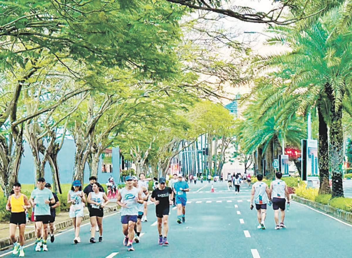 The township established a walkable, people-first city where business, lifestyle and community thrive.