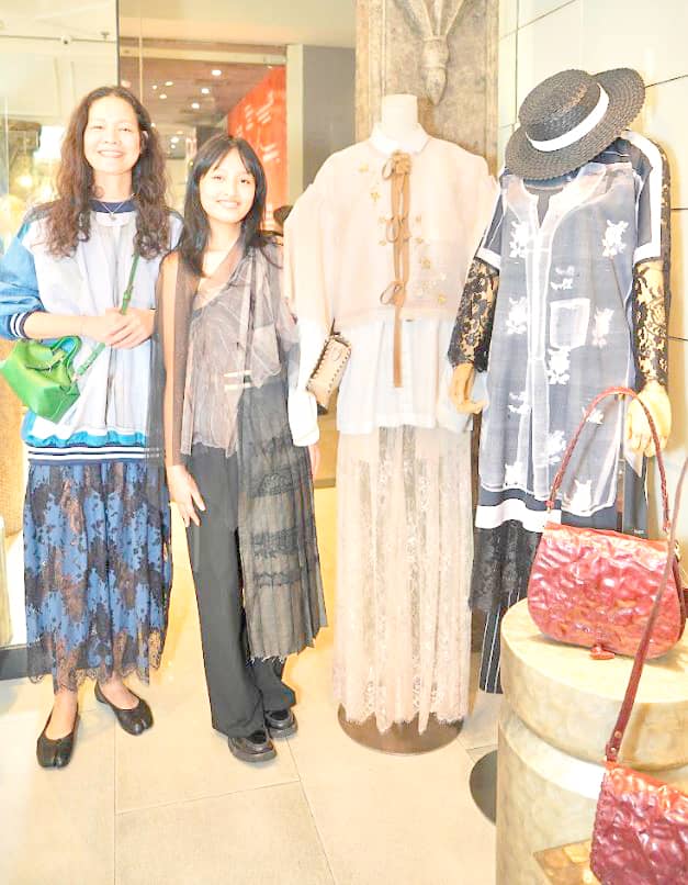 Fashion icon, collaborator and Fino’s first model Jo Ann Bitagcol with the future of Fino Adrianna Bautista.