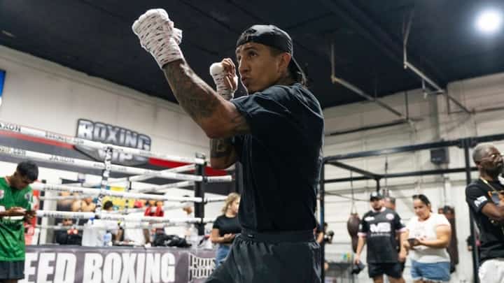 MARIO Barrios is determined to mess up Manny Pacquiao’s comeback plans.
