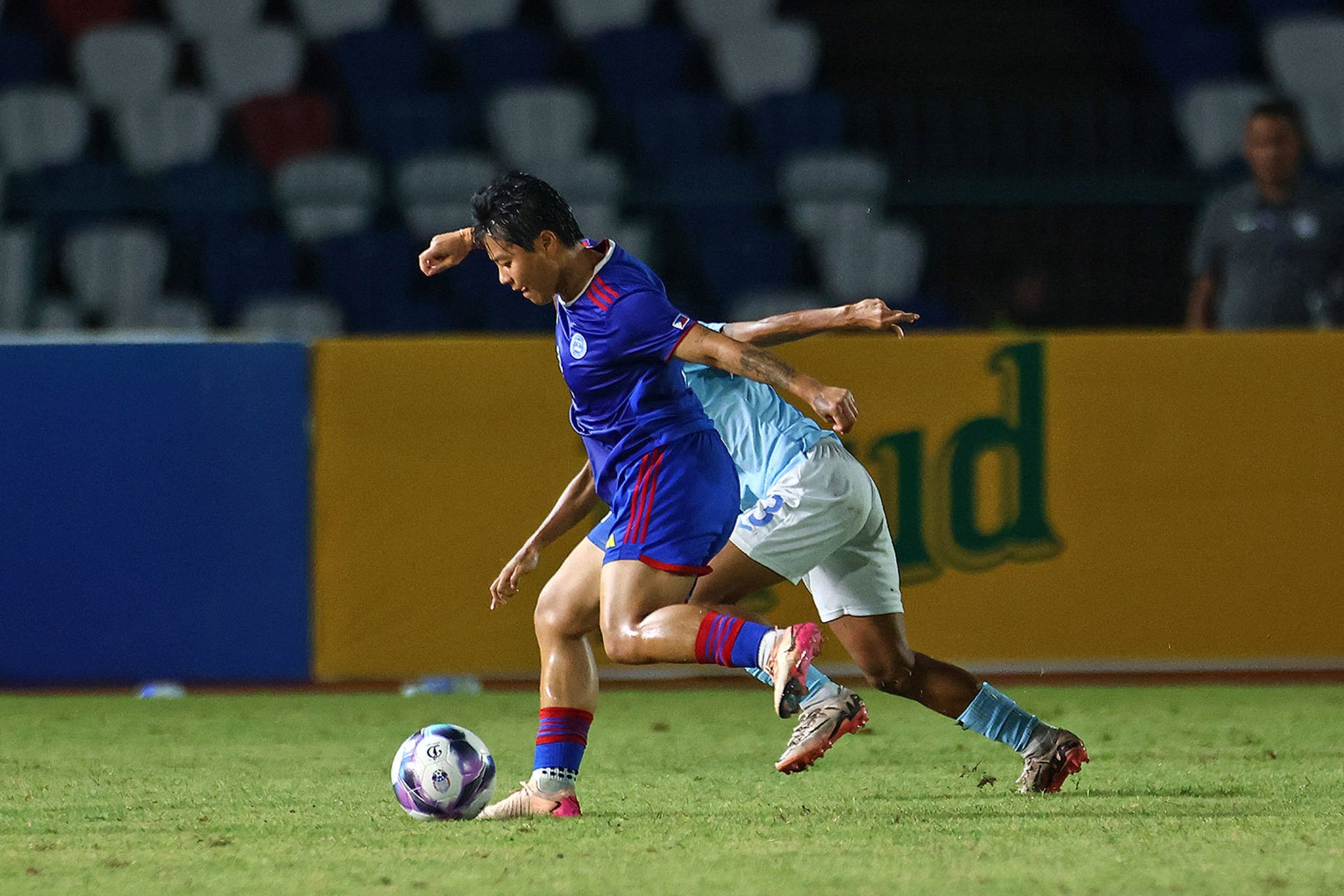 Filipinas crush Cambodians, inch closer to Asian Cup slot