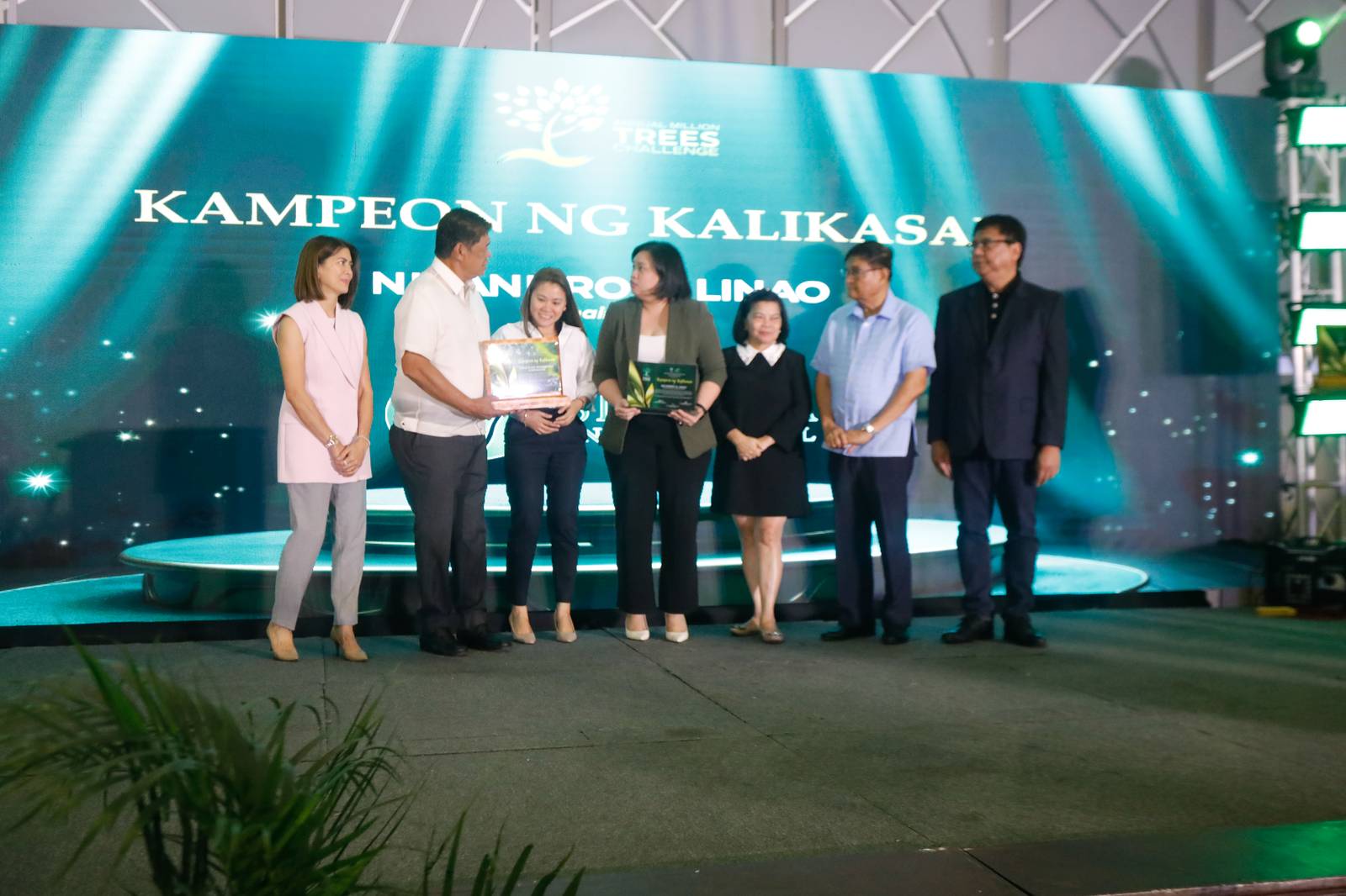 MWSS and MillionTrees Foundation Inc. kicked off their Annual Million Tree Challenge on Wednesday, 2 June, 2025 in Quezon City. Various government agencies and private institutions were seen in attendance, as they vouch to plant more greens this year and in the future.| Aram Lascano