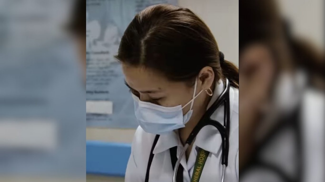 Nursing student thanks Kuya Bong 
for support