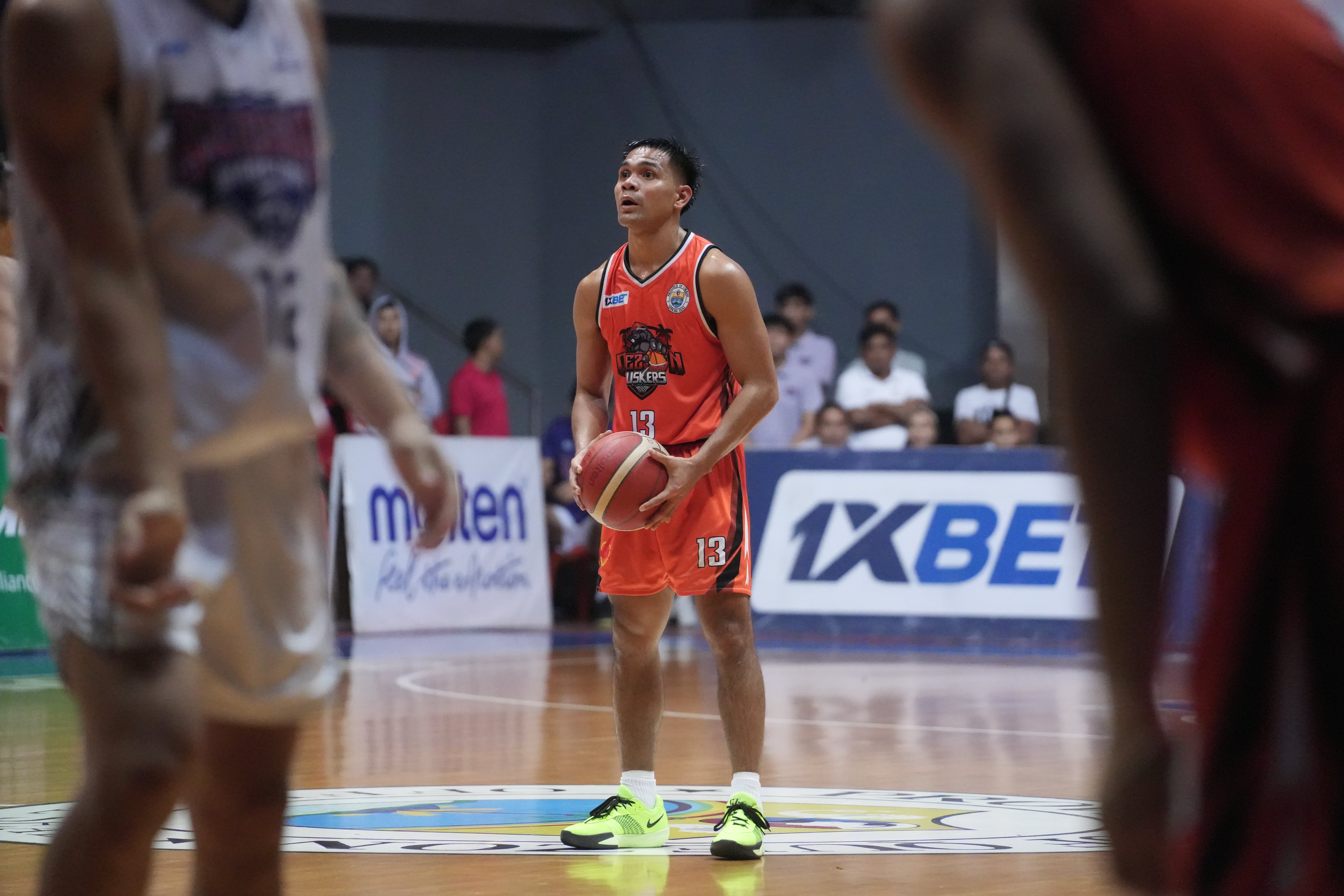 LJAY Gonzales sinks the crucial free throws to lift Quezon to an 86-82 win over General Santos City in the MPBL 2025 Season late Tuesday at the Quezon Convention Center.