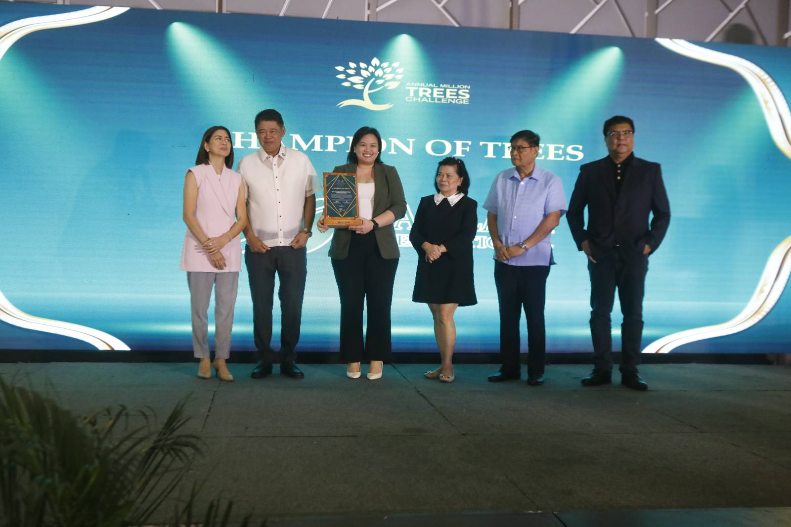 MWSS and MillionTrees Foundation Inc. kicked off their Annual Million Tree Challenge on Wednesday, 2 June, 2025 in Quezon City. Various government agencies and private institutions were seen in attendance, as they vouch to plant more greens this year and in the future.| Aram Lascano