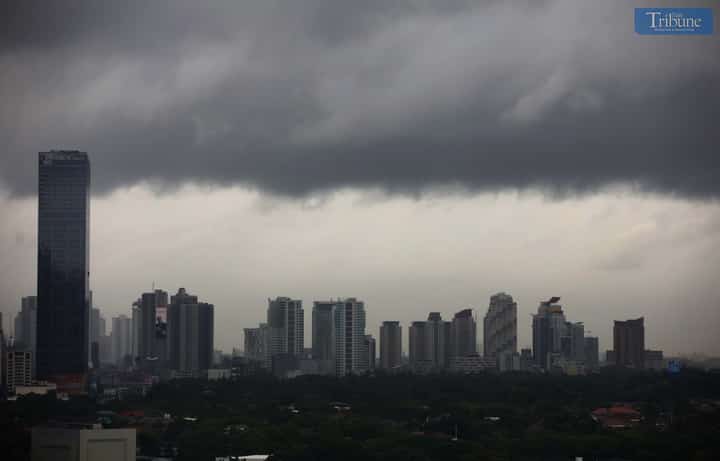 Southwest monsoon brings rains over Luzon, Western Visayas