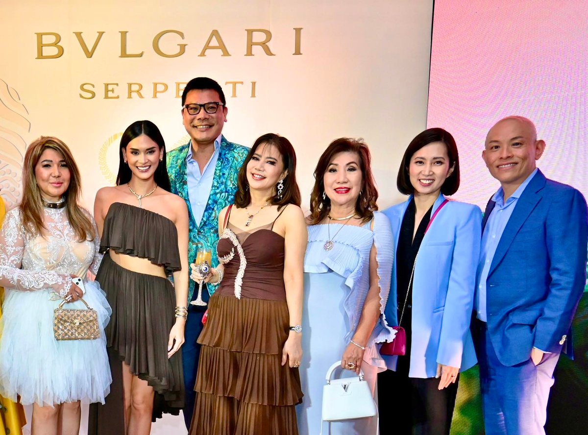 (FROM left) Ofelia Wadle; Pia Wurtzbach-Jauncey; Jeffrey Hang, Bvlgari regional manager for SAO; the columnist; Connie Haw; Angela Asuncion, Bvlgari Greenbelt 3 store manager; and Jeremy Yeo, Bvlgari commercial manager for Philippines.