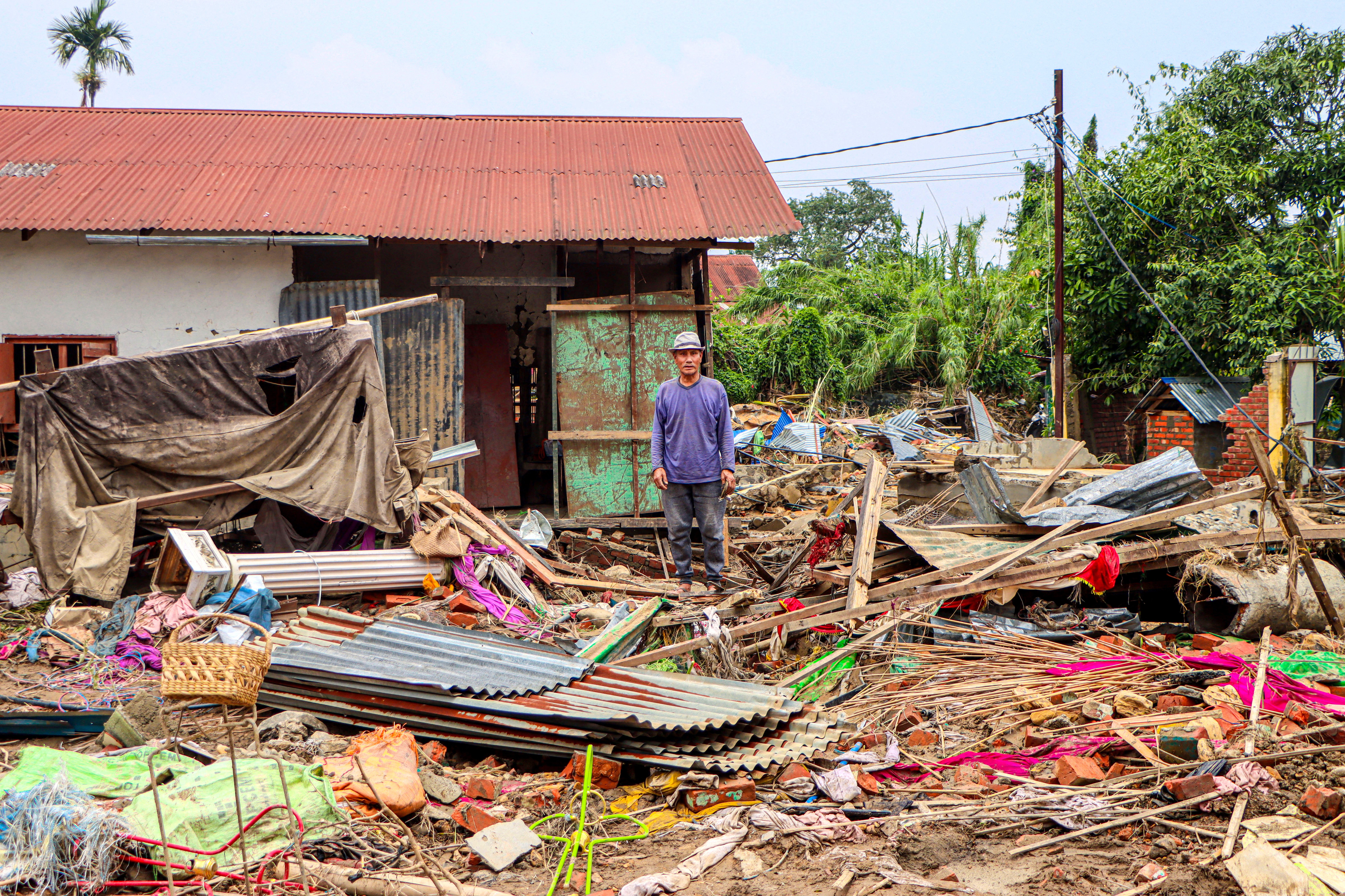 India monsoon season death toll hits 69 after floods, landslides