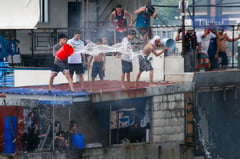 Fire hits urban community in Santa Ana, Manila