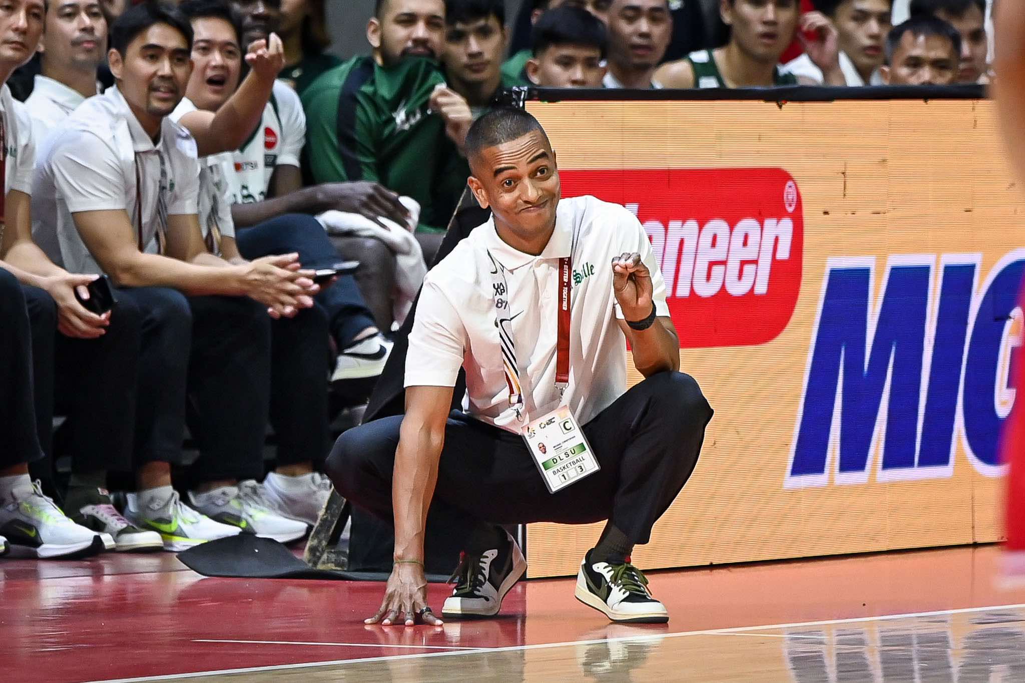 Topex signs la salle contract extension