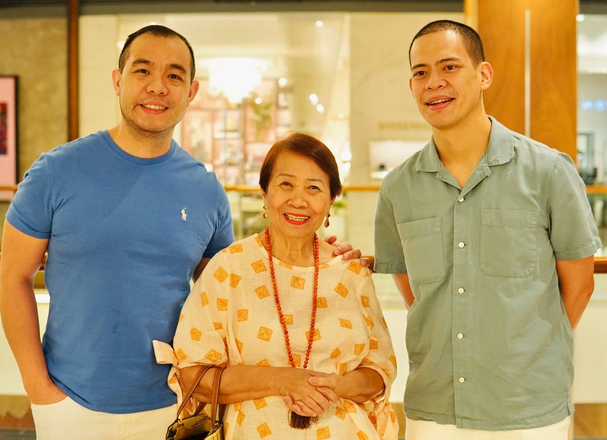 Mark Araullo, Lulu Araullo and Jetty Razon.