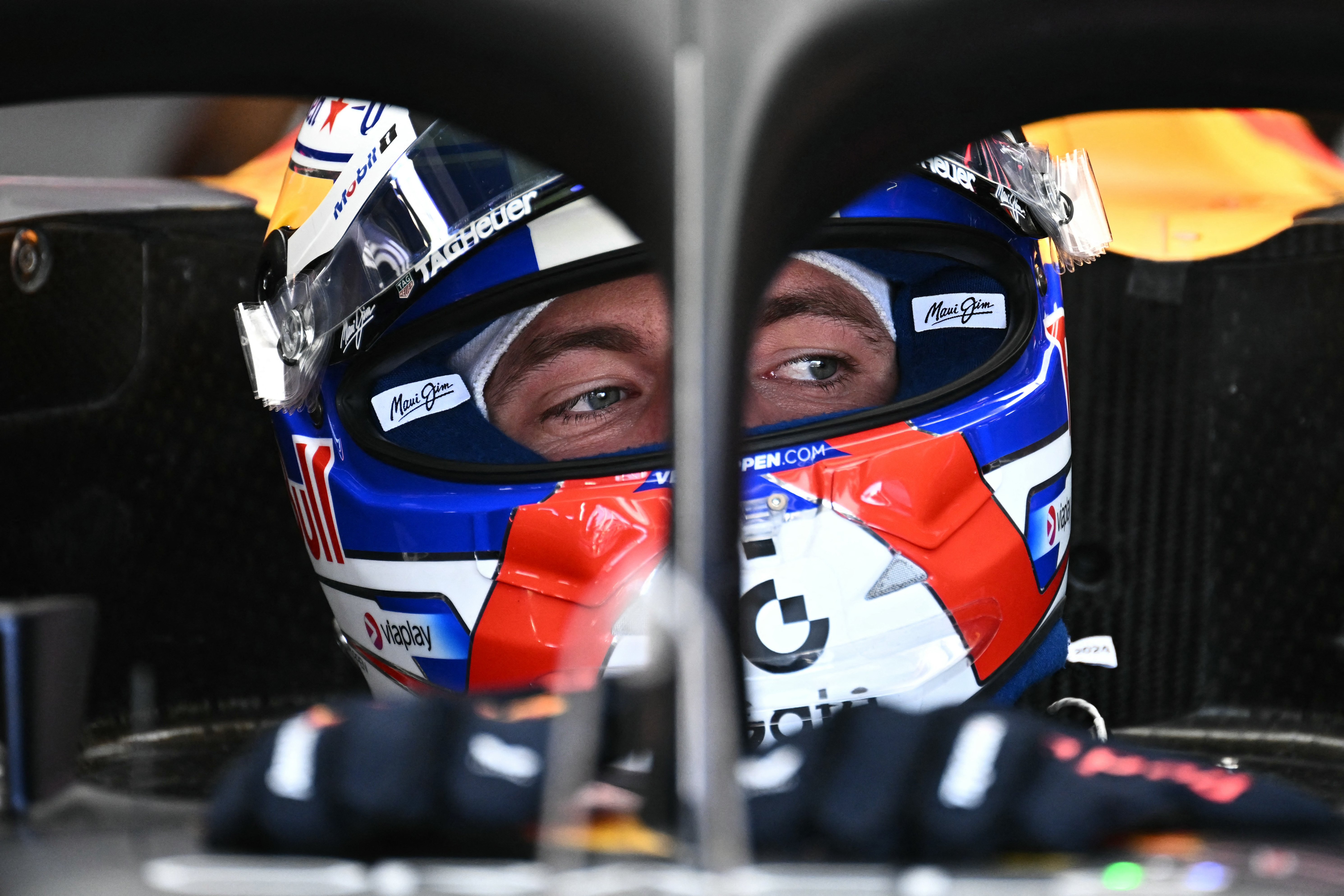 Verstappen shades Piastri for pole at Silverstone