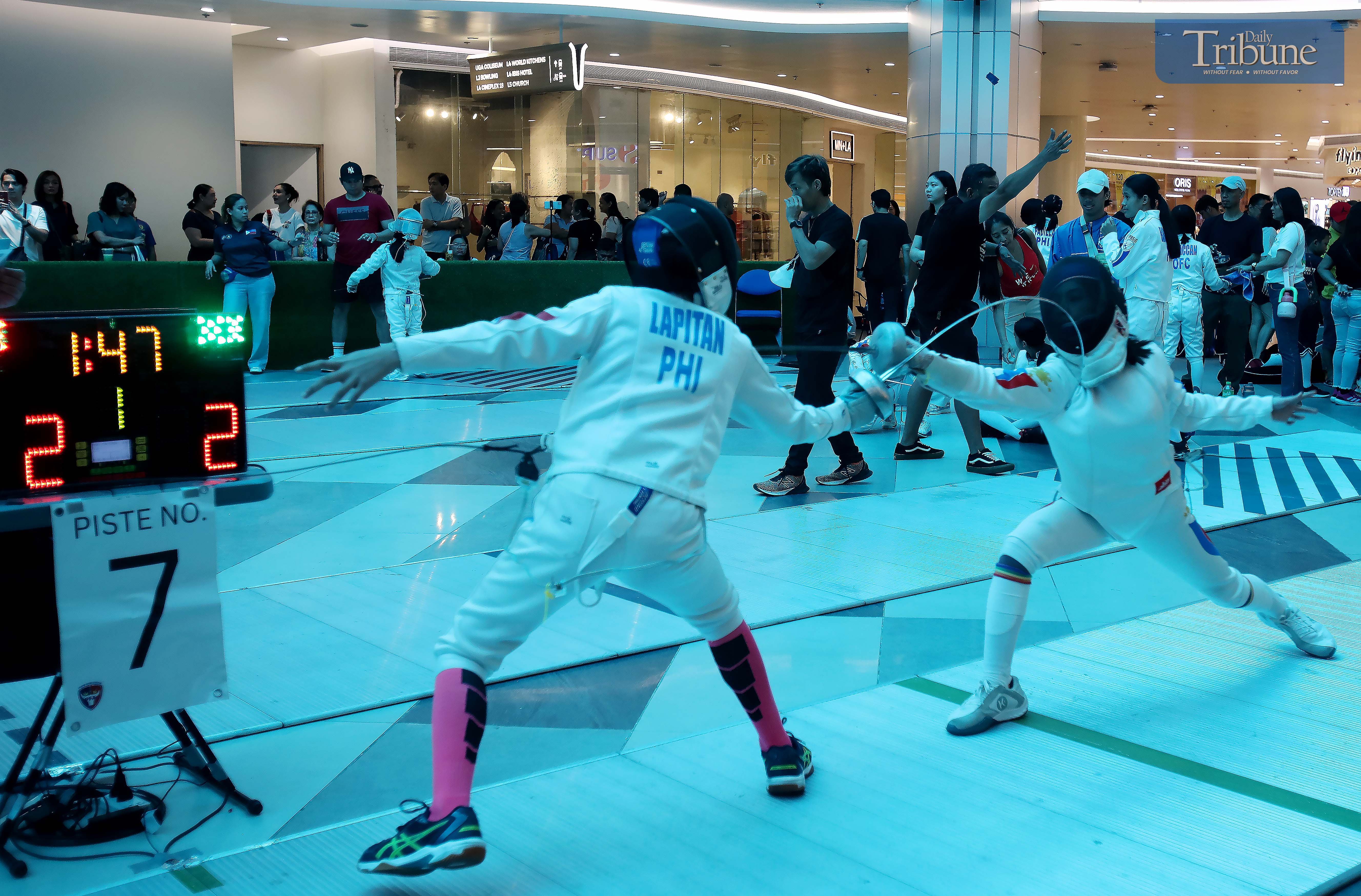 Fencing in Araneta City
