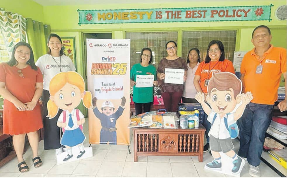 Tagaytay Business center employees also provided school and office supplies to students of tabora Elementary School in General Emilio aguinaldo, cavite.