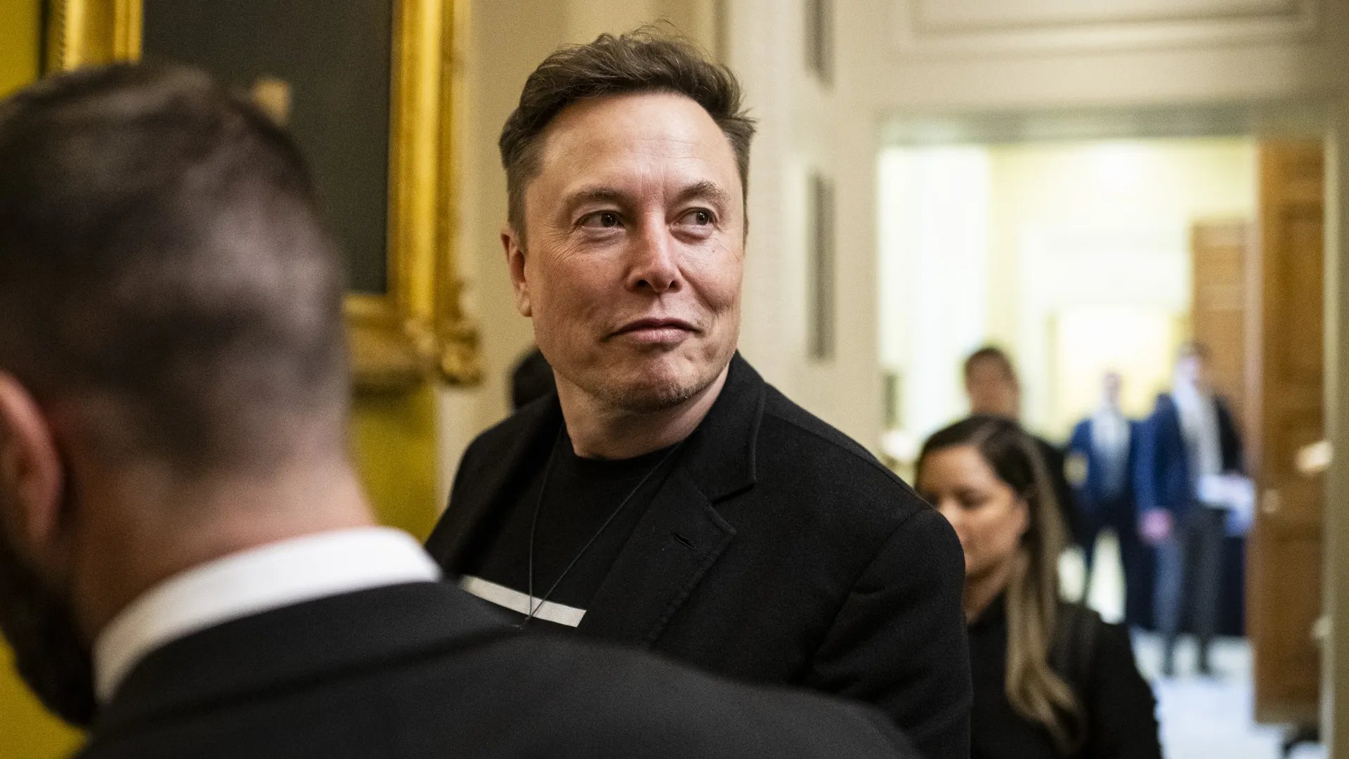 Elon Musk forms new U.S. political party