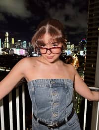 Sue Ramirez kicks bad habits