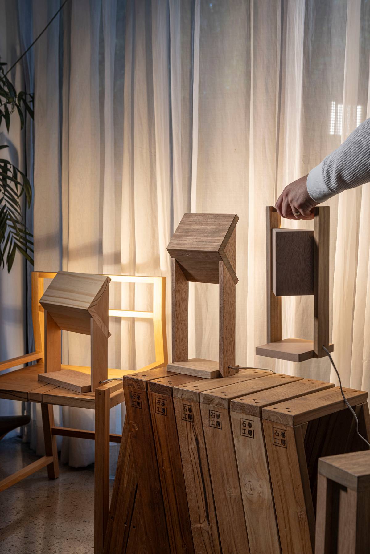 Rebound Lamp Collection designed for LAMANA.