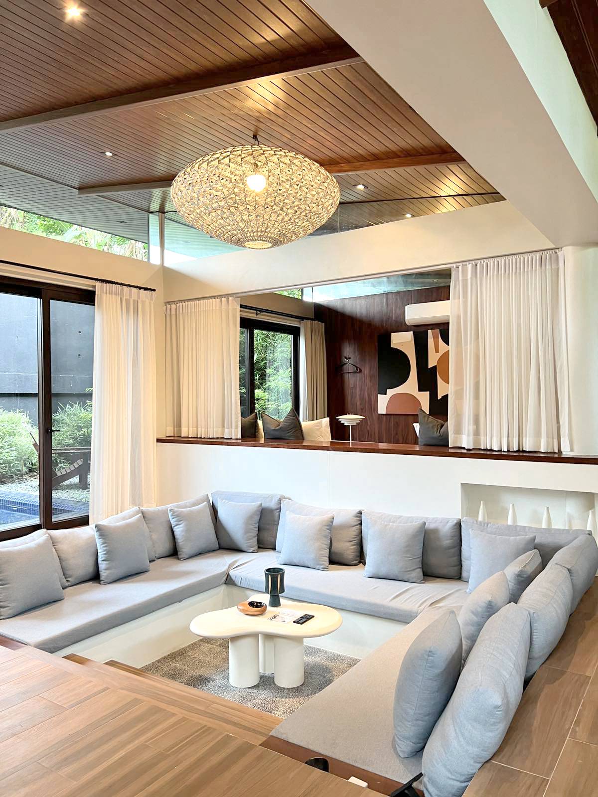 Ezra resort