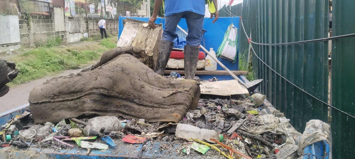 Muntinlupa ramps up declogging ops ahead of heavy rains