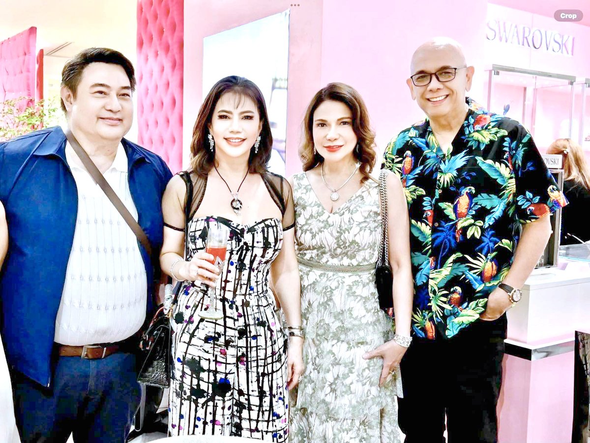 Dean Deaker, your columnist, Dr. Elsie Pascual and Roberto ‘Bobby’ Alvarez.