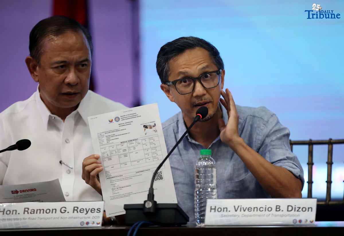 (July, 10 2025) In line with the vision of President Ferdinand Marcos Jr. to shift all government transaction in the digital platform, Dotr secretary Vince Dizon and dict secretary Henry Aguda lead dotr asec Dioscoro Reyes, dotr usec Ramon Reyes, dict usec David Almirol and lto acting asec Greg Pua launch the LTO’s online driver’s license renewal system at the LTO main office in Quezon City on Thrusday, July 10, 2025. Photo/Analy Labor