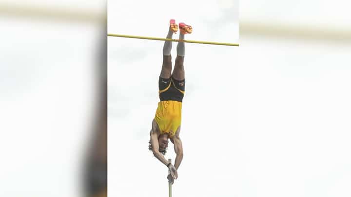 Duplantis doesn’t mind late worlds