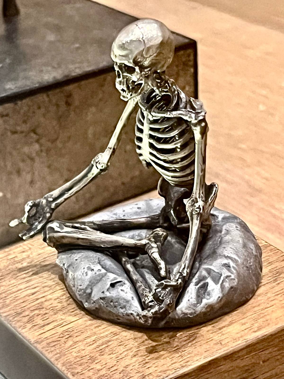 Skeleton sculpture