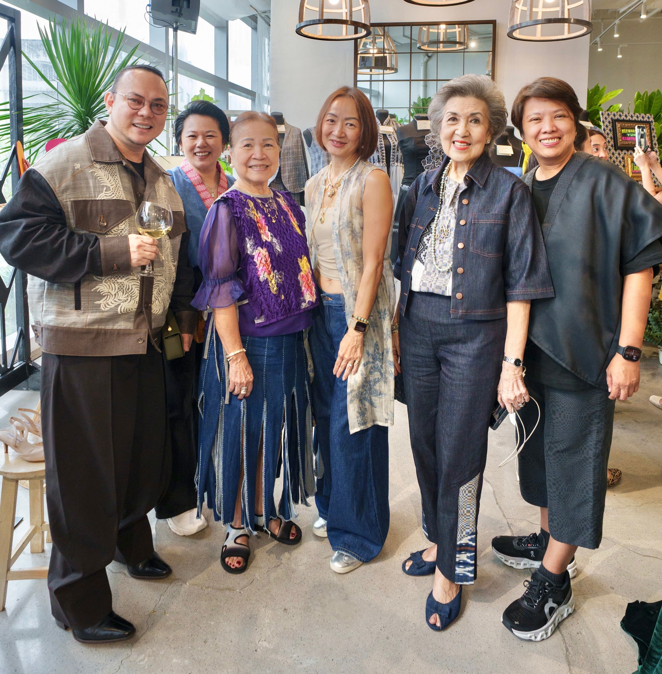 Jorel Espina, Jean Aves, Armita Rufino, Maritoni Tordesillas, Maritess Pineda and Charming Baldemor.