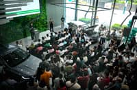 A FULL house of Grab drivers listens in as the BYD Grab Day Caravan kicks off in Taguig.