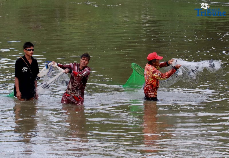 Tilapia fishing sustains daily life in Santa Maria, Bulacan