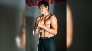 Jake Cuenca to fight in his underwear