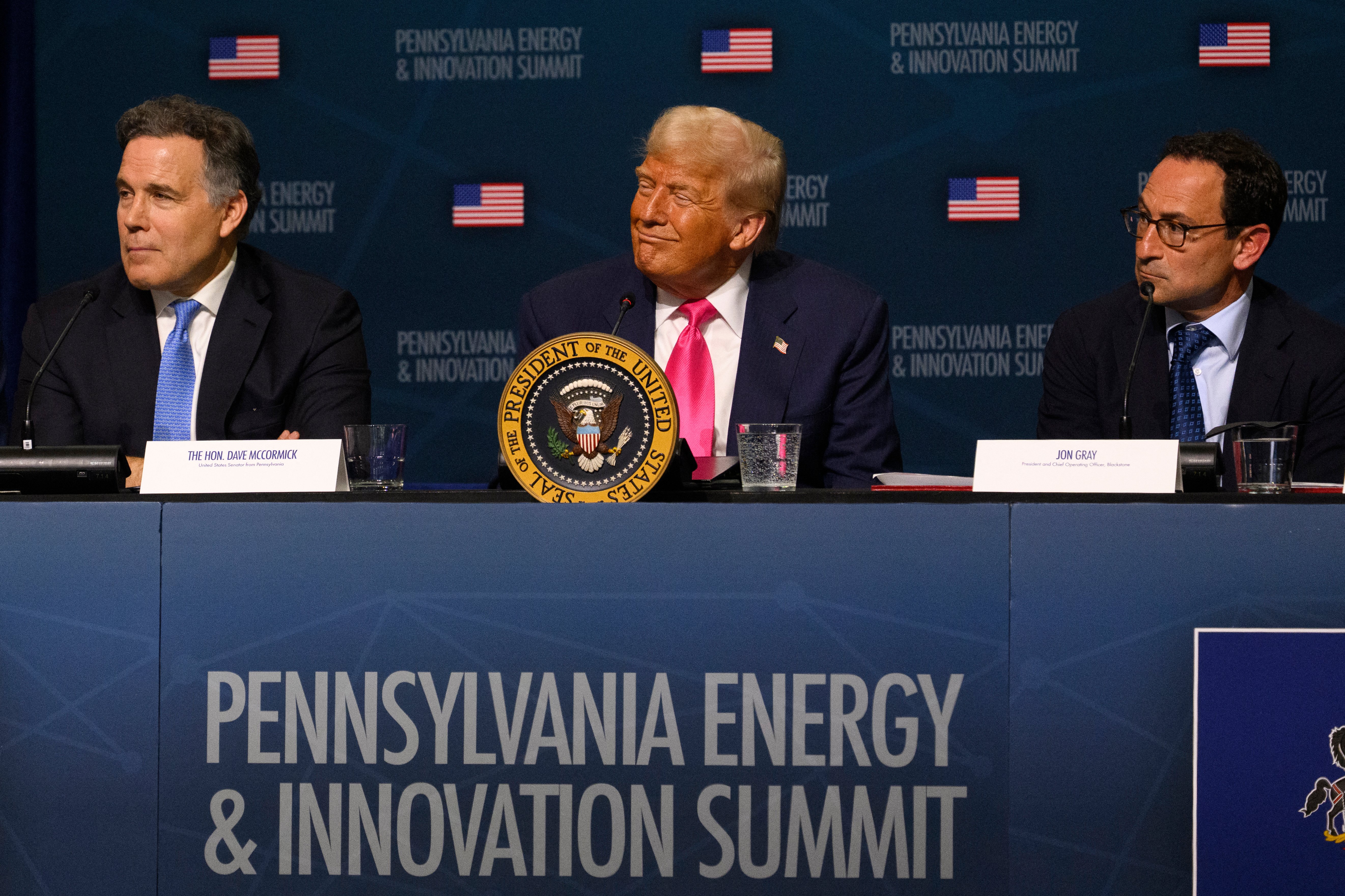 Trump unveils investments to power AI boom