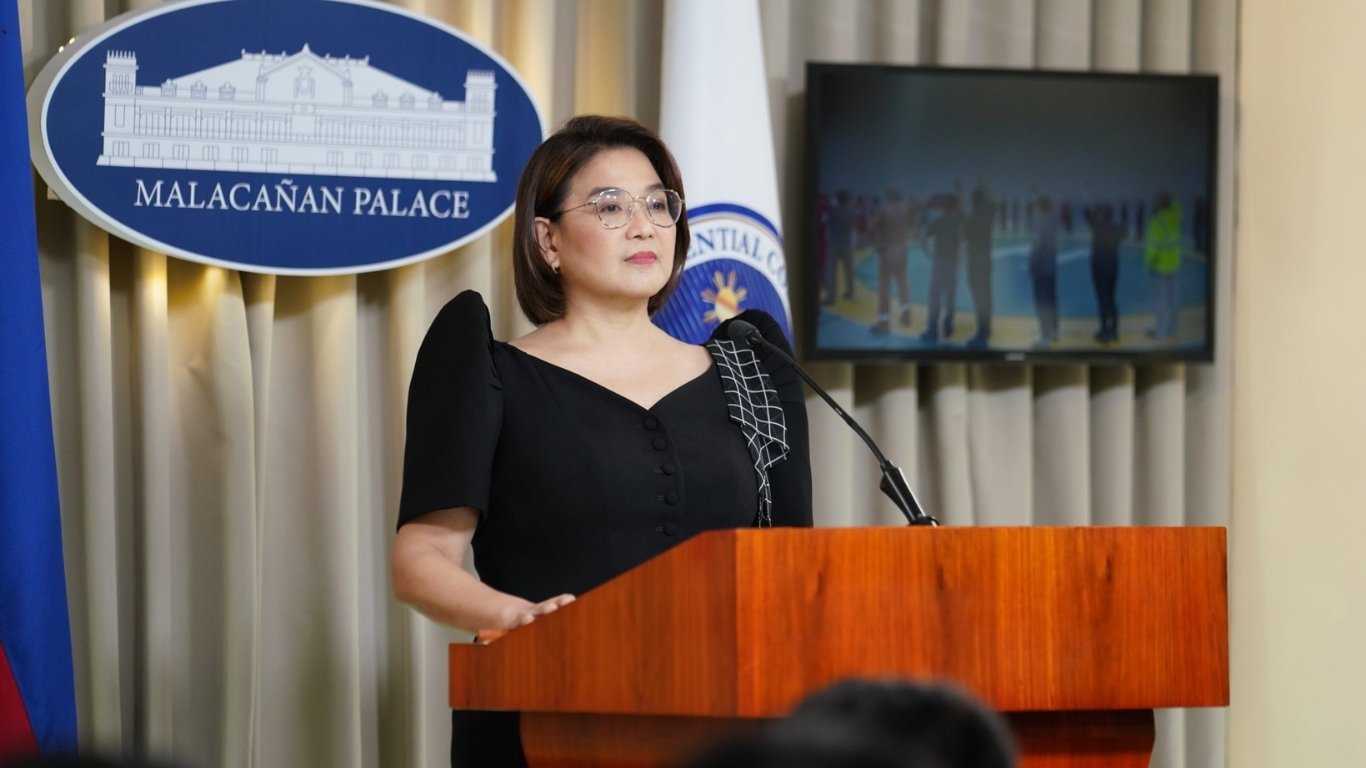 Palace airs concern over Chinese incursion in WPS