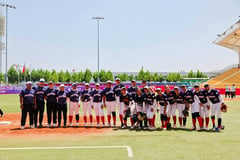 Blu Girls dominate Indians,15-0