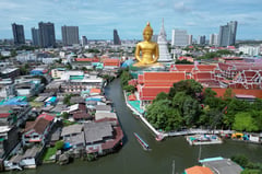 Woman arrested for bedding monks, sextortion