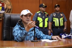 ‘Yorme’ praises DPWH flood control efforts along España