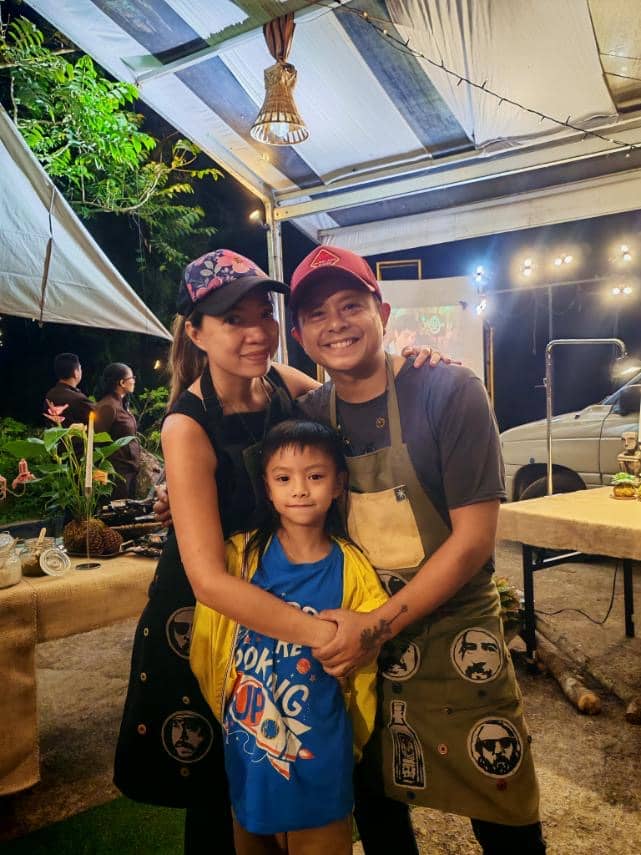 MILLIE and chef Chavi Romawac with their son Araw.