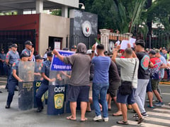 Cops hold simulationsfor Marcos' 4th SoNA