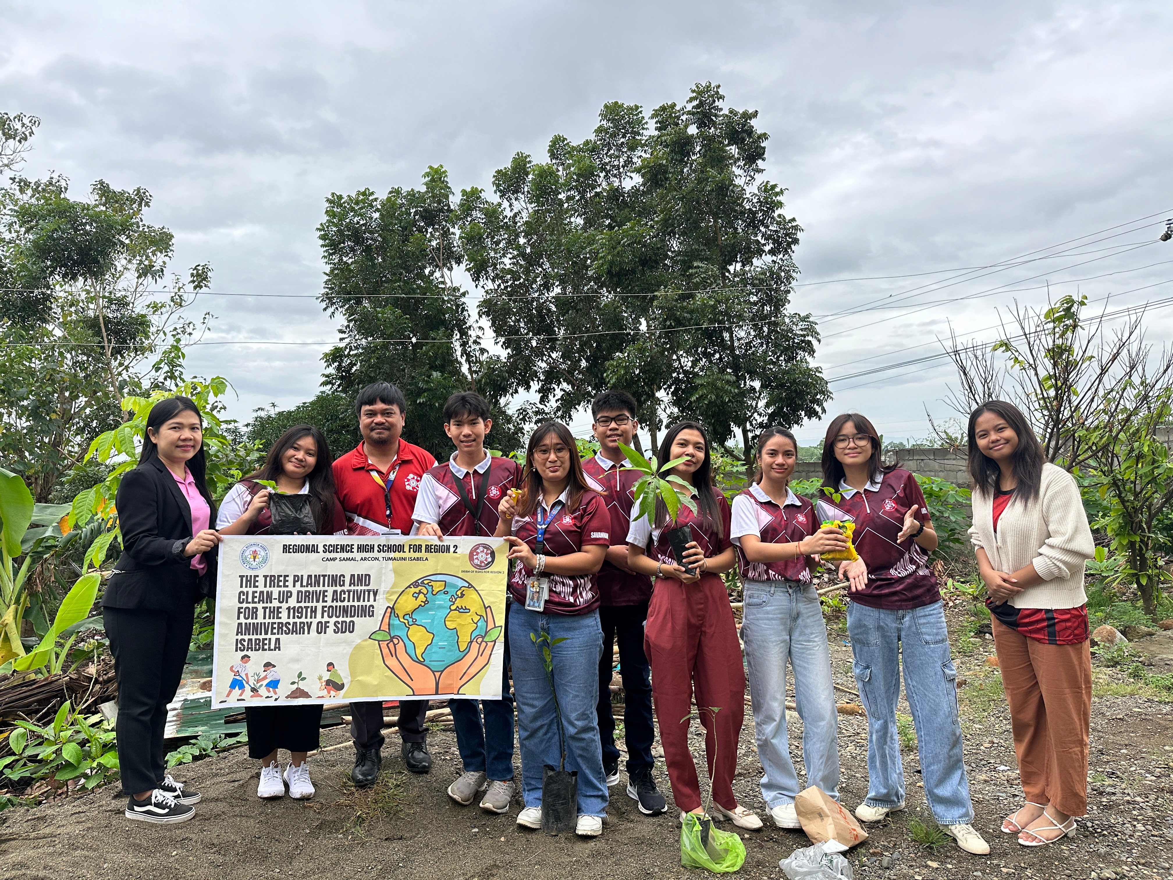 Sm Foundation scholarship paves cycle of success, service
