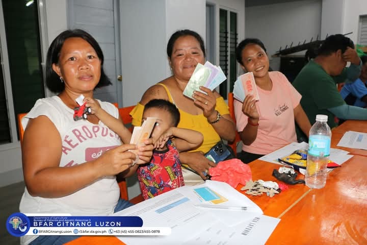 Aurora fisherfolk train to boost local salt production