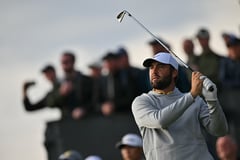 Roaring like tiger: Scheffler fires 64, surges with 1-stroke lead