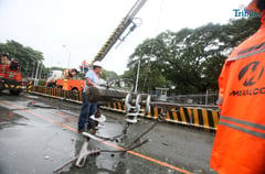 Fallen electric post snarls traffic on Katipunan Avenue