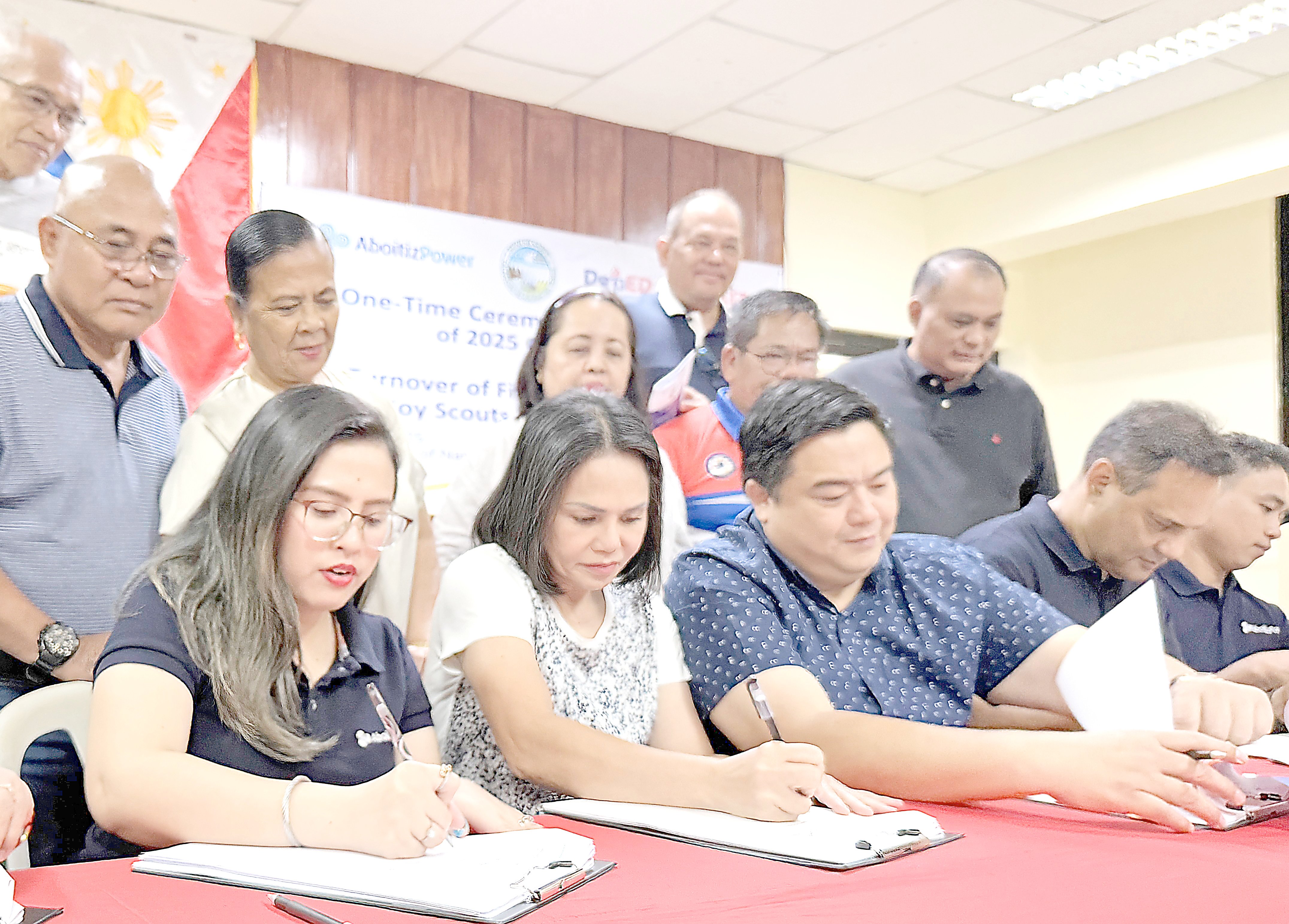 AboitizPower units fund
learners, disaster preparedness