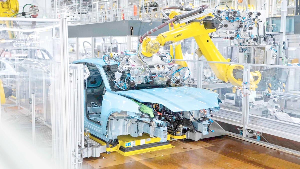 A LOOK inside the Leipzig factory as Porsche’s landmark Macan nears completion.