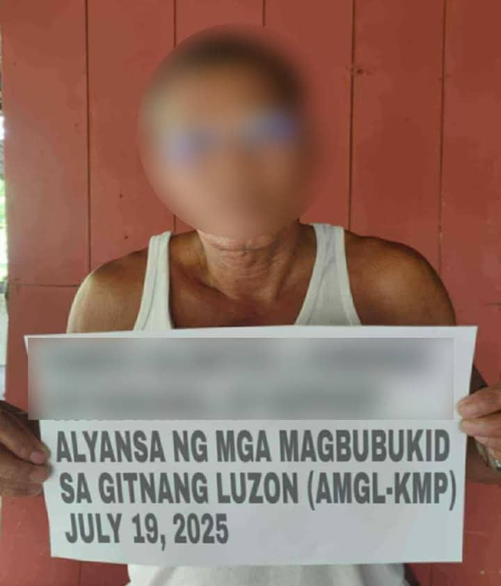 Former rebel surrenders in Pampanga