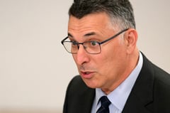 Israel blocks visa for top UN official after Gaza comments