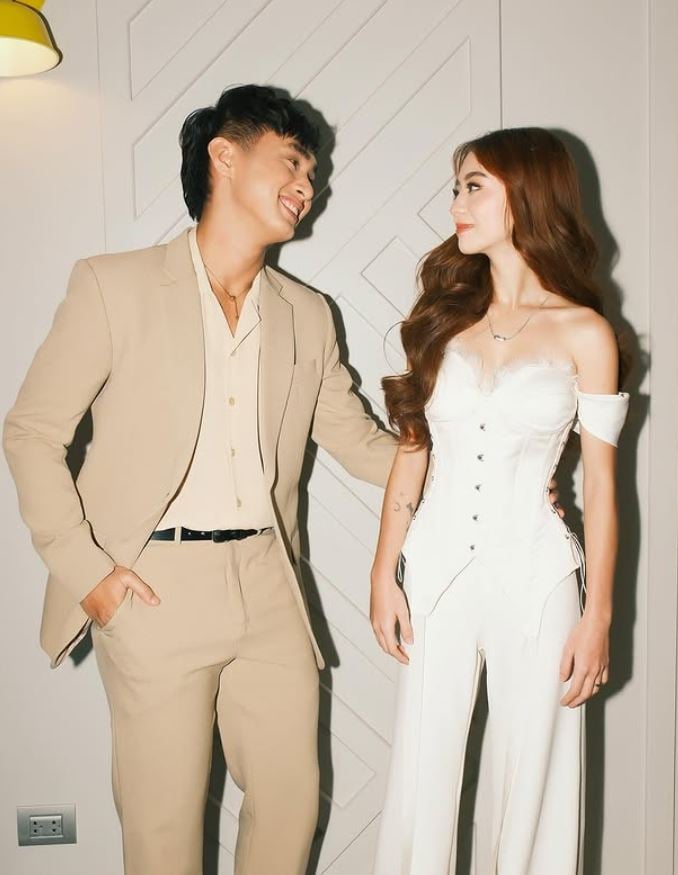 JM Ibarra and Sofia Smith for 'Ghosting.'