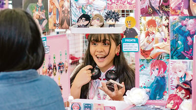 Kawaii-themed comic convention gathers local artists, cosplayers, art enthusiasts
