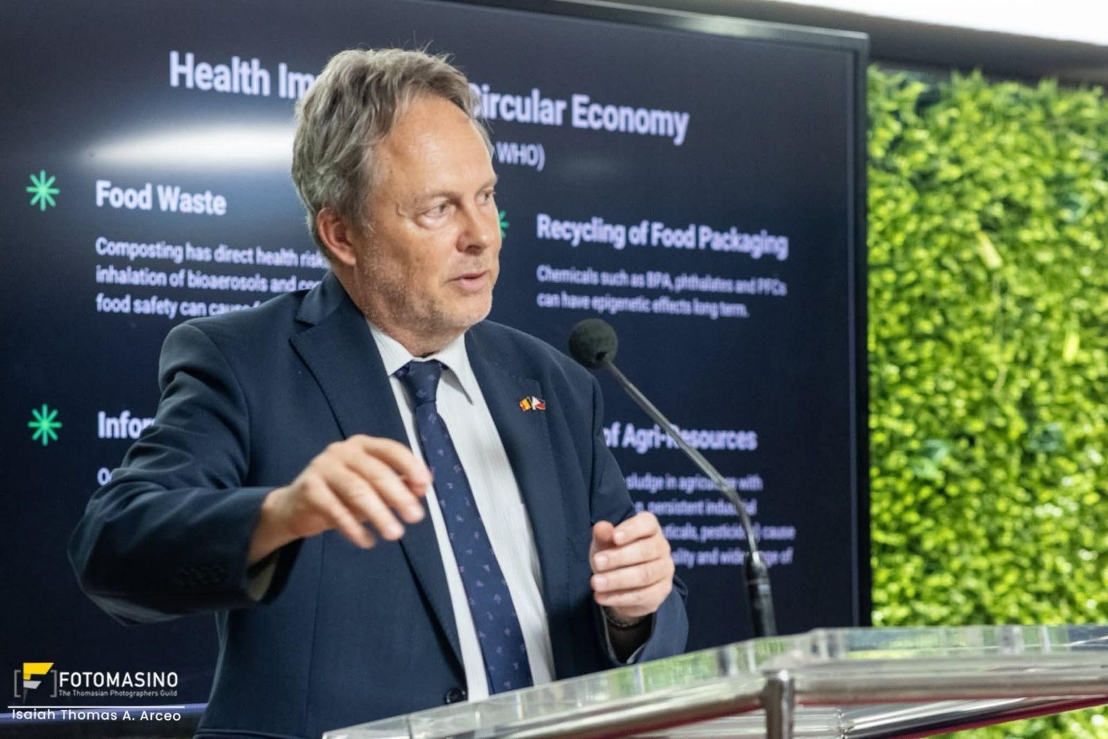 Belgian Ambassador shares insights on sustainability and public health at UST